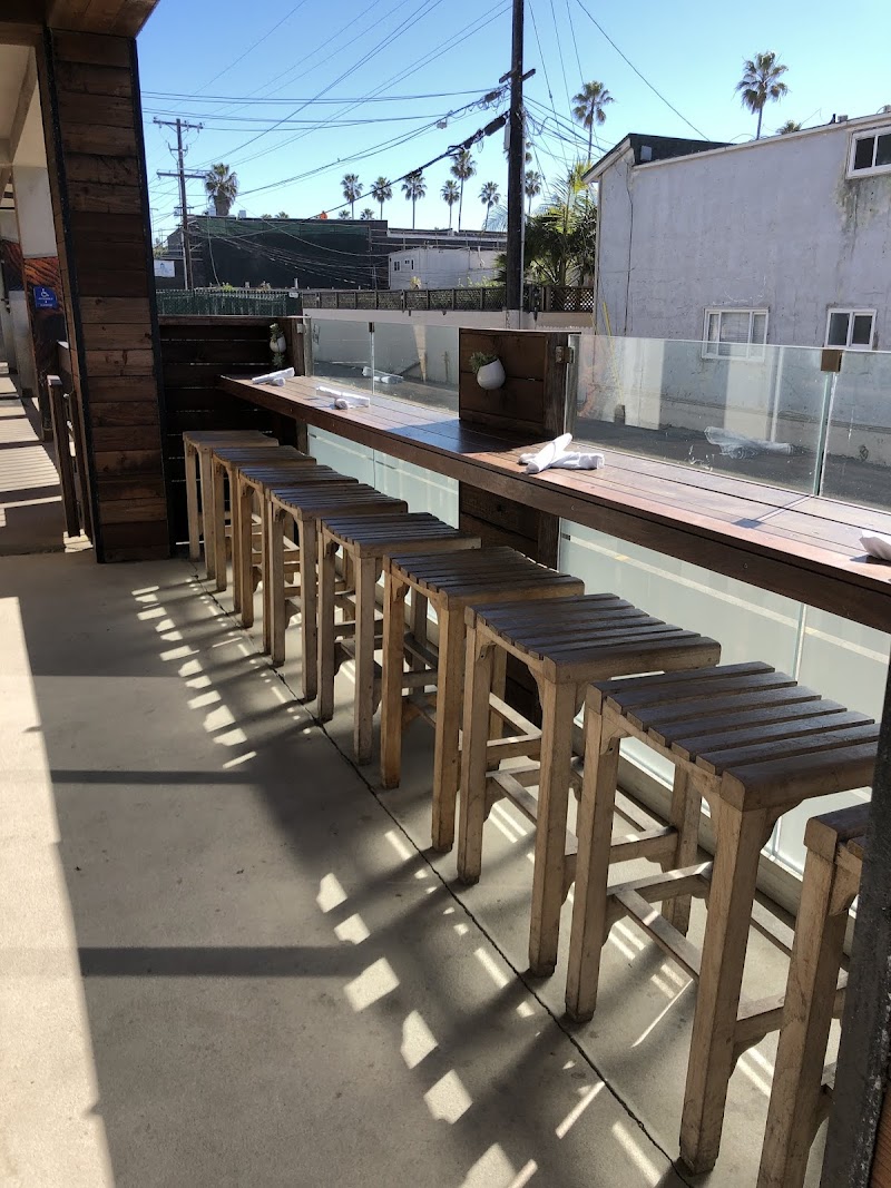 OB Surf Lodge — photo 1