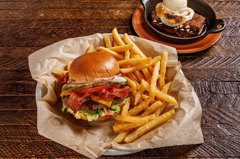Lazy Dog Restaurant & Bar β photo 2