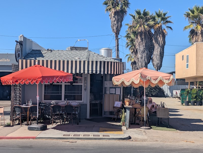 Little Lion Cafe — photo 4