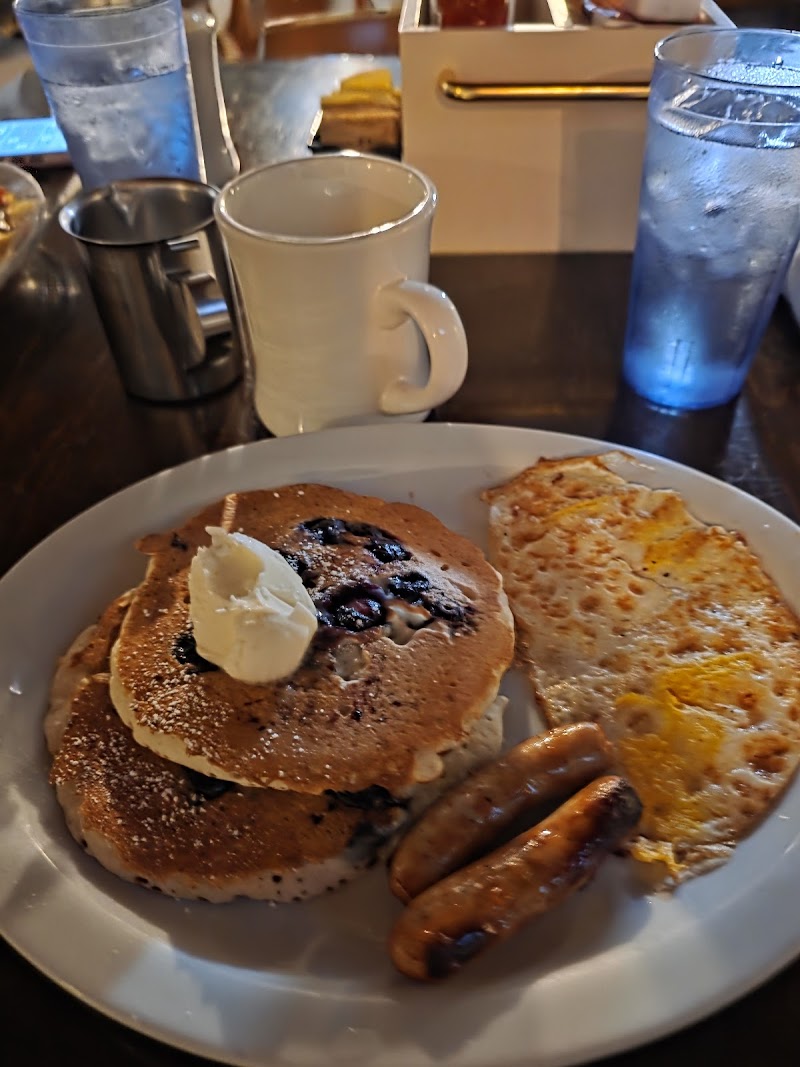 Point Break Cafe — photo 5