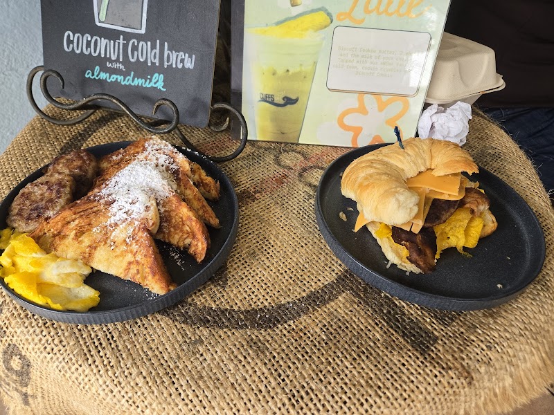 The Cliffs Cafe — photo 3